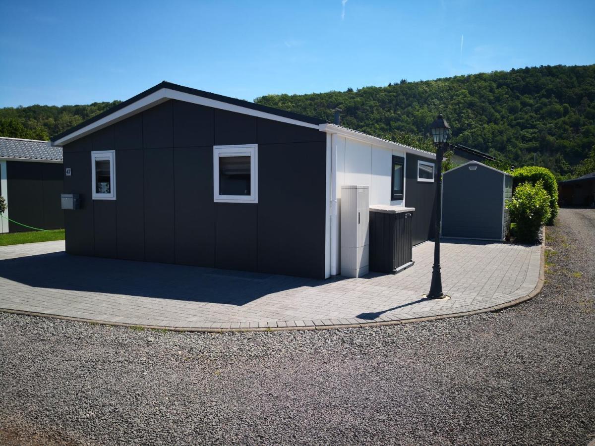 Ferienhaus Malefi 1 Am Guelser Moselbogen โคเบลนซ์ ภายนอก รูปภาพ