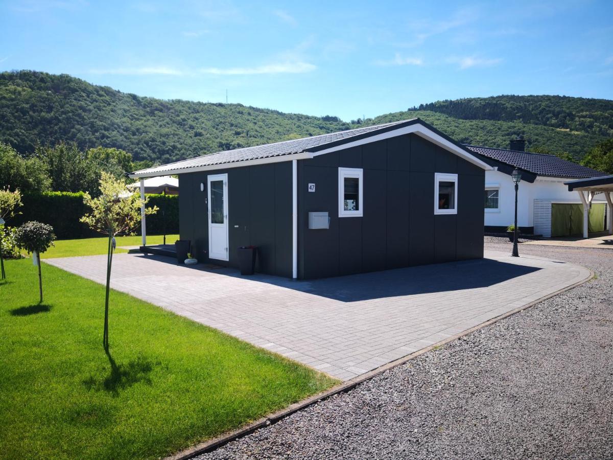 Ferienhaus Malefi 1 Am Guelser Moselbogen โคเบลนซ์ ภายนอก รูปภาพ
